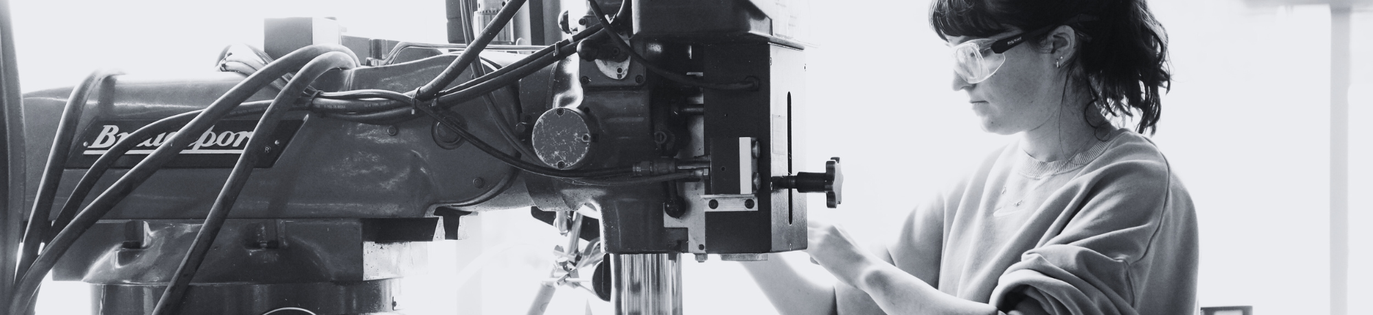 UC Davis student working in an engineering lab